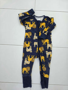 EUC SIZE 6-12 MONTHS