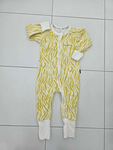 EUC SIZE 6-12 MONTHS