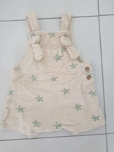Load image into Gallery viewer, Pre-Loved Wilson &amp; Frenchy 0-3