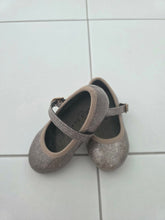 Load image into Gallery viewer, Pre-Loved Jamie Kay SIZE EU 20