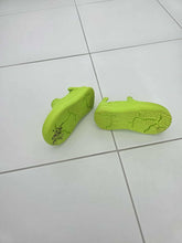 Load image into Gallery viewer, Lusso size US 8 (fits like 7) Pre Loved