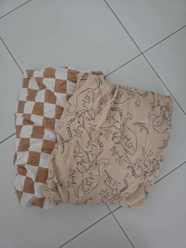 Pre-Loved Fitted Cot sheet bundle of 2