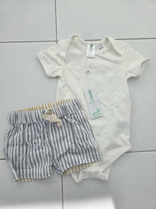 Pre-Loved Superfit/ Hux 6-12 Months