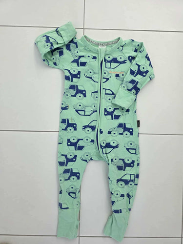 Pre-Loved Size 6-12 MONTHS