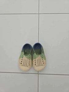 Pre-Loved Native Size 4