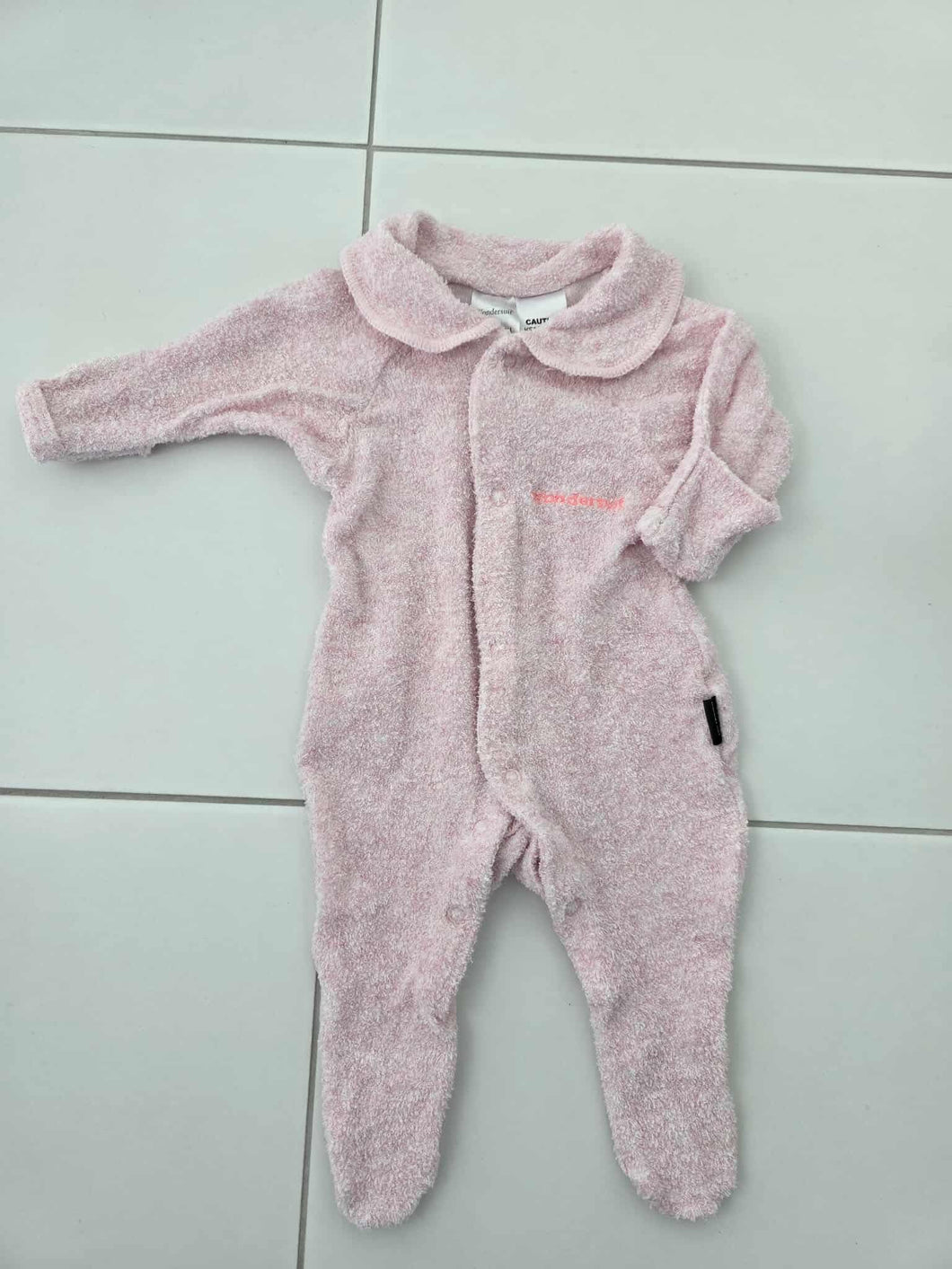 EUC SIZE NEWBORN