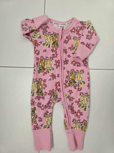 EUC SIZE NEWBORN