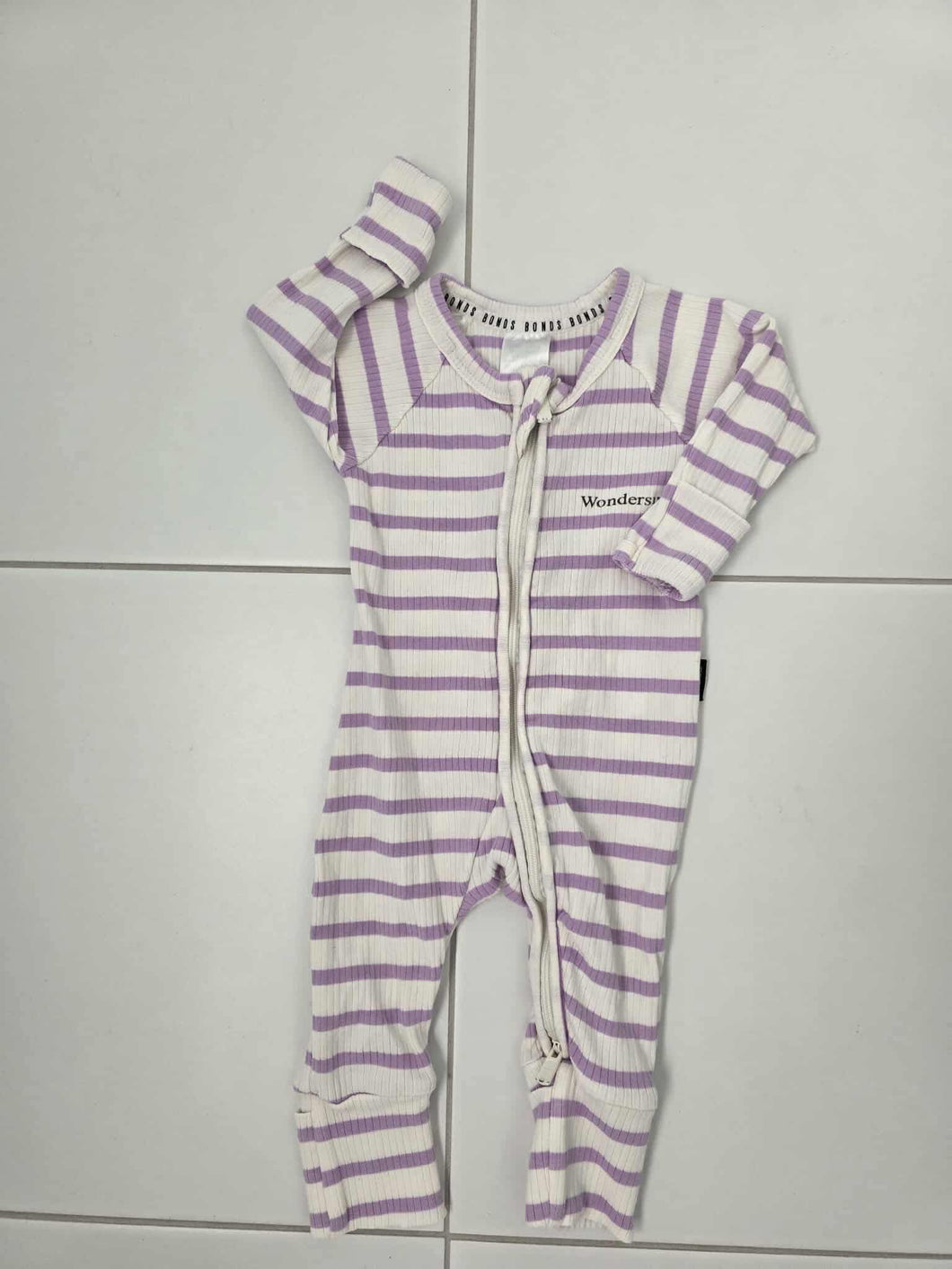 EUC SIZE NEWBORN