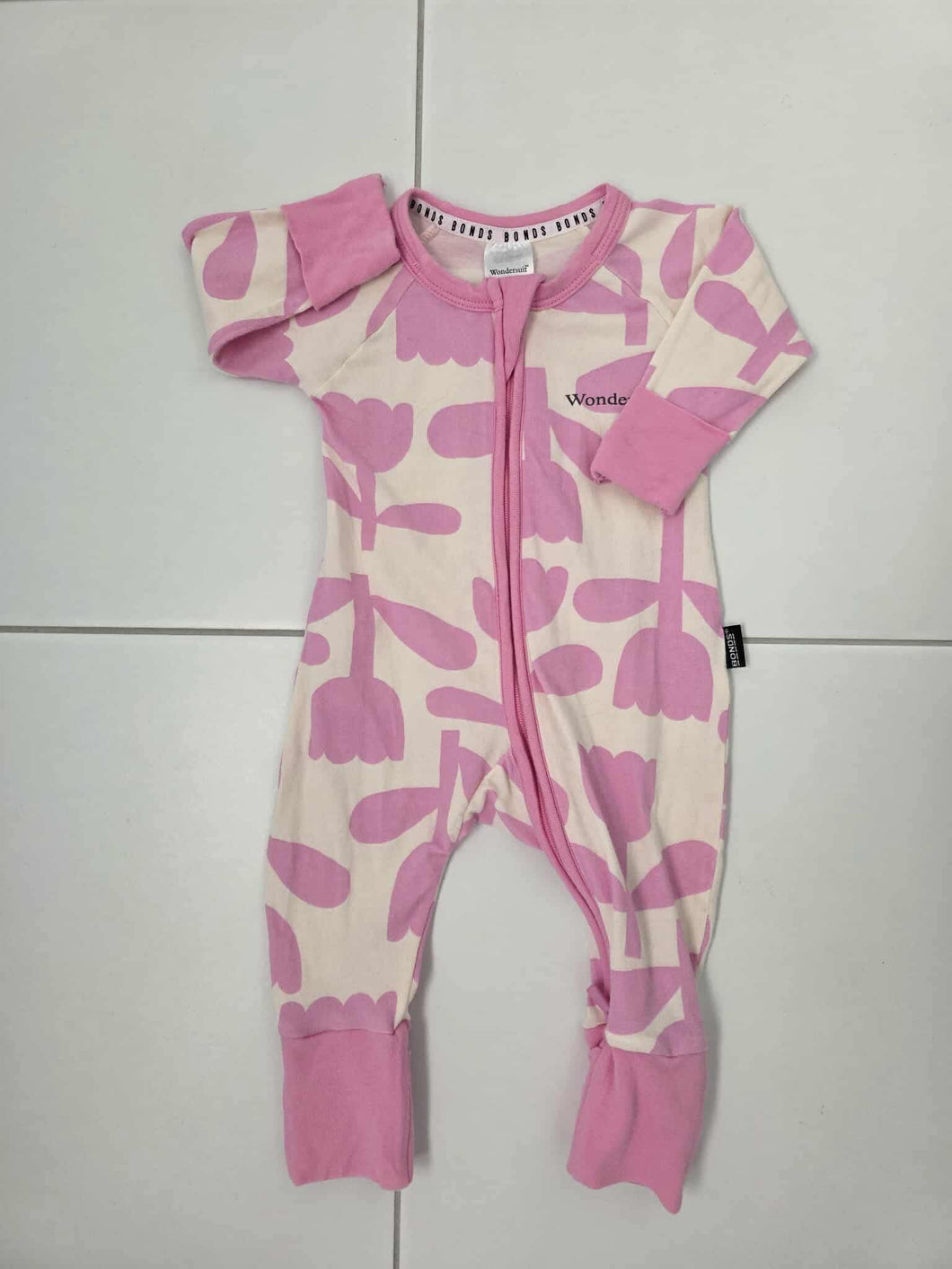 EUC SIZE NEWBORN