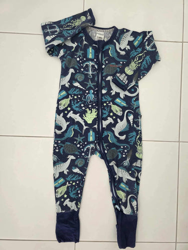 EUC SIZE 12-18 MONTHS