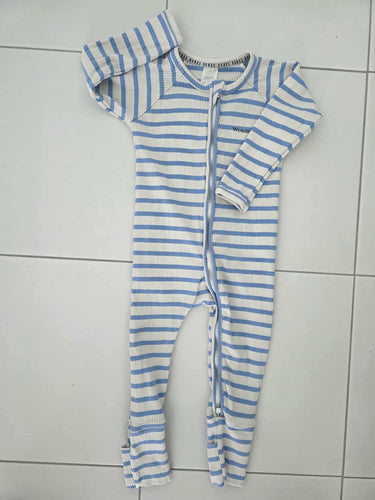 EUC SIZE 12-18 MONTHS