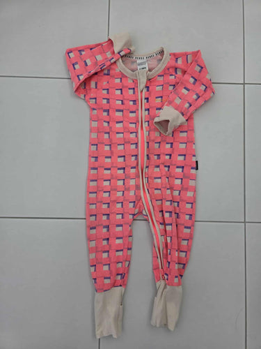 EUC SIZE 6-12 MONTHS