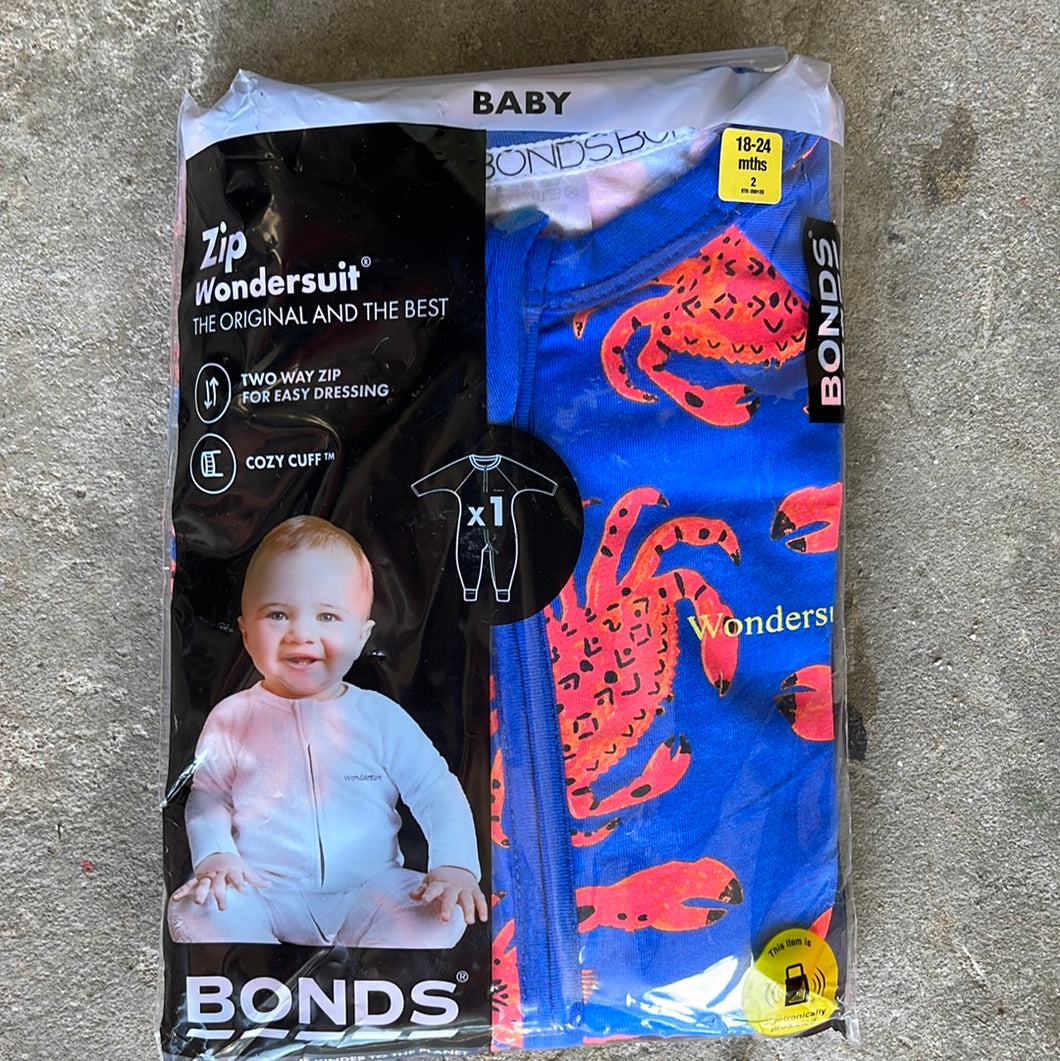 PACKET SUIT