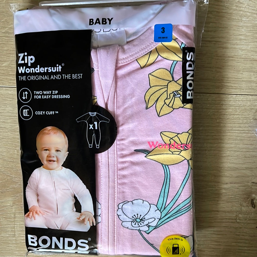 Packet suit
